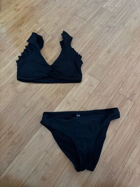 BLACK BIKINI SET